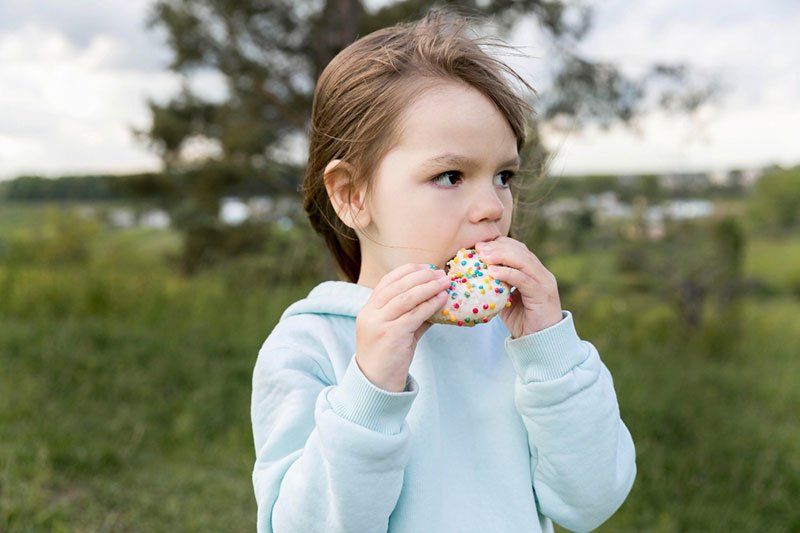 O Açúcar Realmente Prejudica o Crescimento Infantil? Mito ou Verdade?